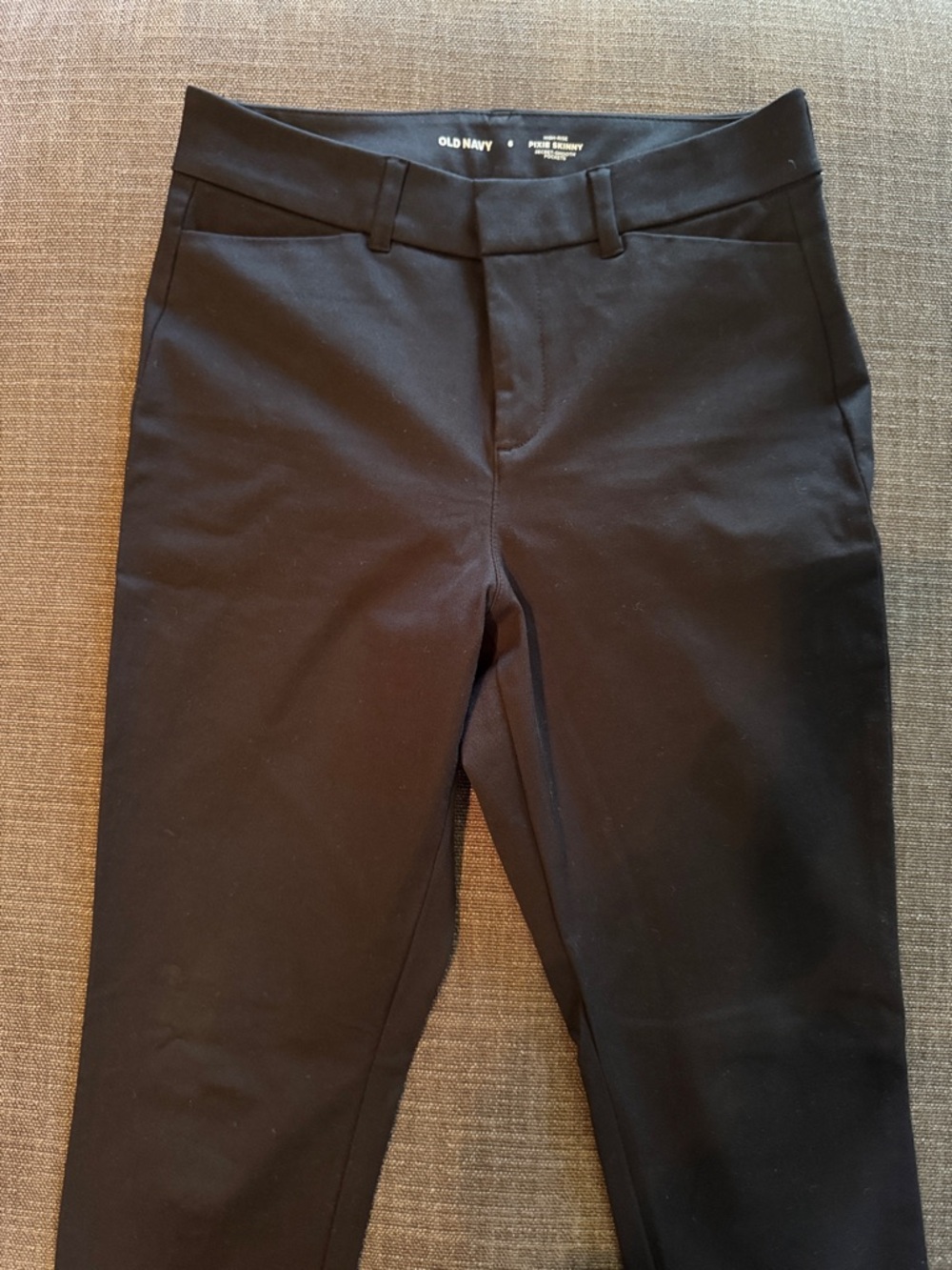 Old Navy Black Stretch Pixie Skinny Pants